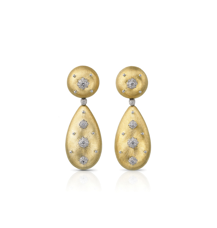 Macri pendant earrings