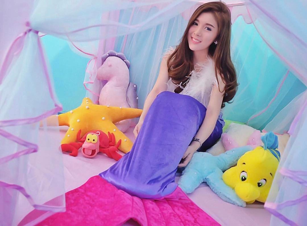 Be a mermaid for a day at Mermaid Castle Siam (@mermaidcastlesiam | Instagram)