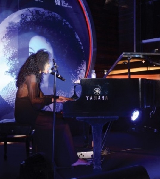 Landmark Mandarin Oriental Celebrates 10th Anniversary With Singer Judith Hill