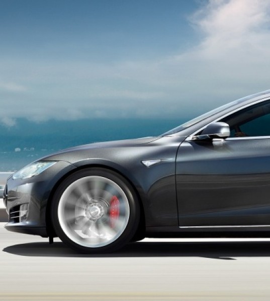 Reservations for Tesla's Model 3 to Begin March 31