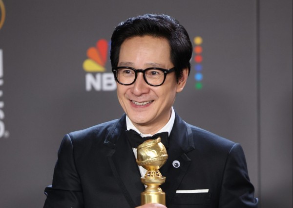 Michelle Yeoh and Ke Huy Quan honoured at the Golden Globes