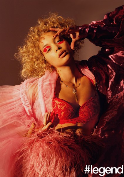 Cover story: Jasmine Sanders aka Golden Barbie