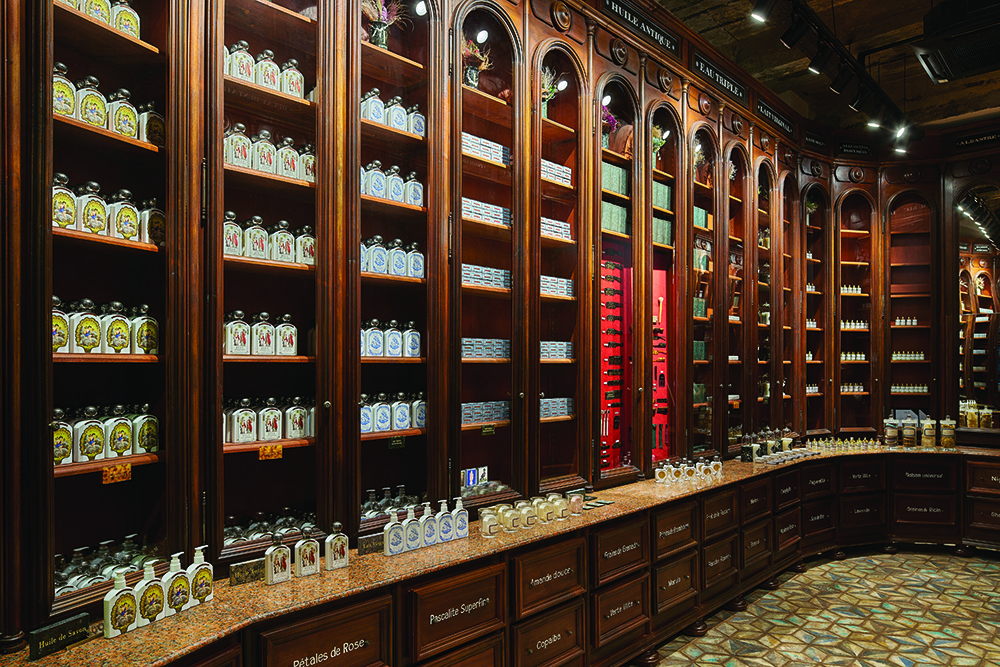 Officine Universelle Buly: The 19th-Century French Beauty Apothecary — MODA