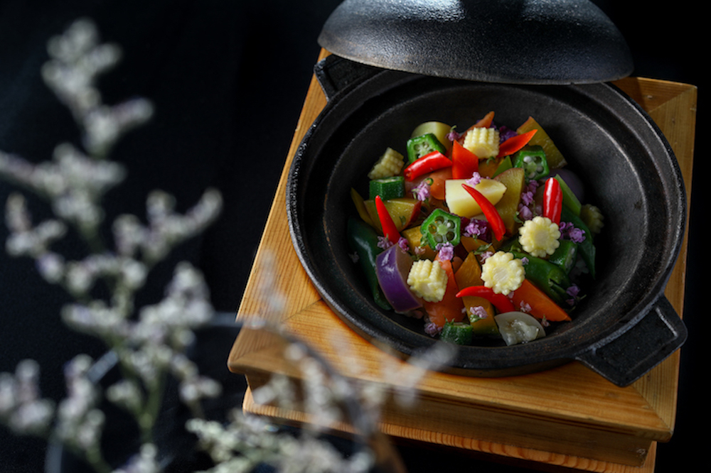 Koshihikari rice with seasonal vegetables