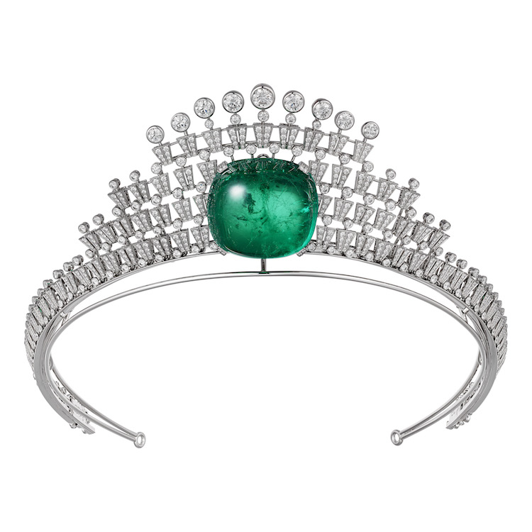 Hyperbole necklace/ tiara in 18k white gold, one 140.21-carat square-shaped cabochon-cut emerald from Colombia, brilliant- cut diamonds