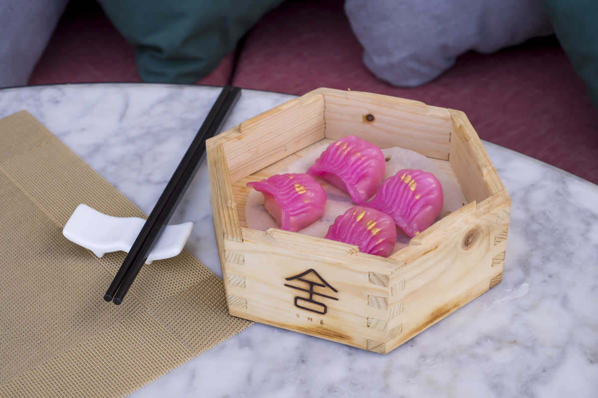 The Rose gold Har Gao at newly opened restaurant Shé, located in Ifc Mall 