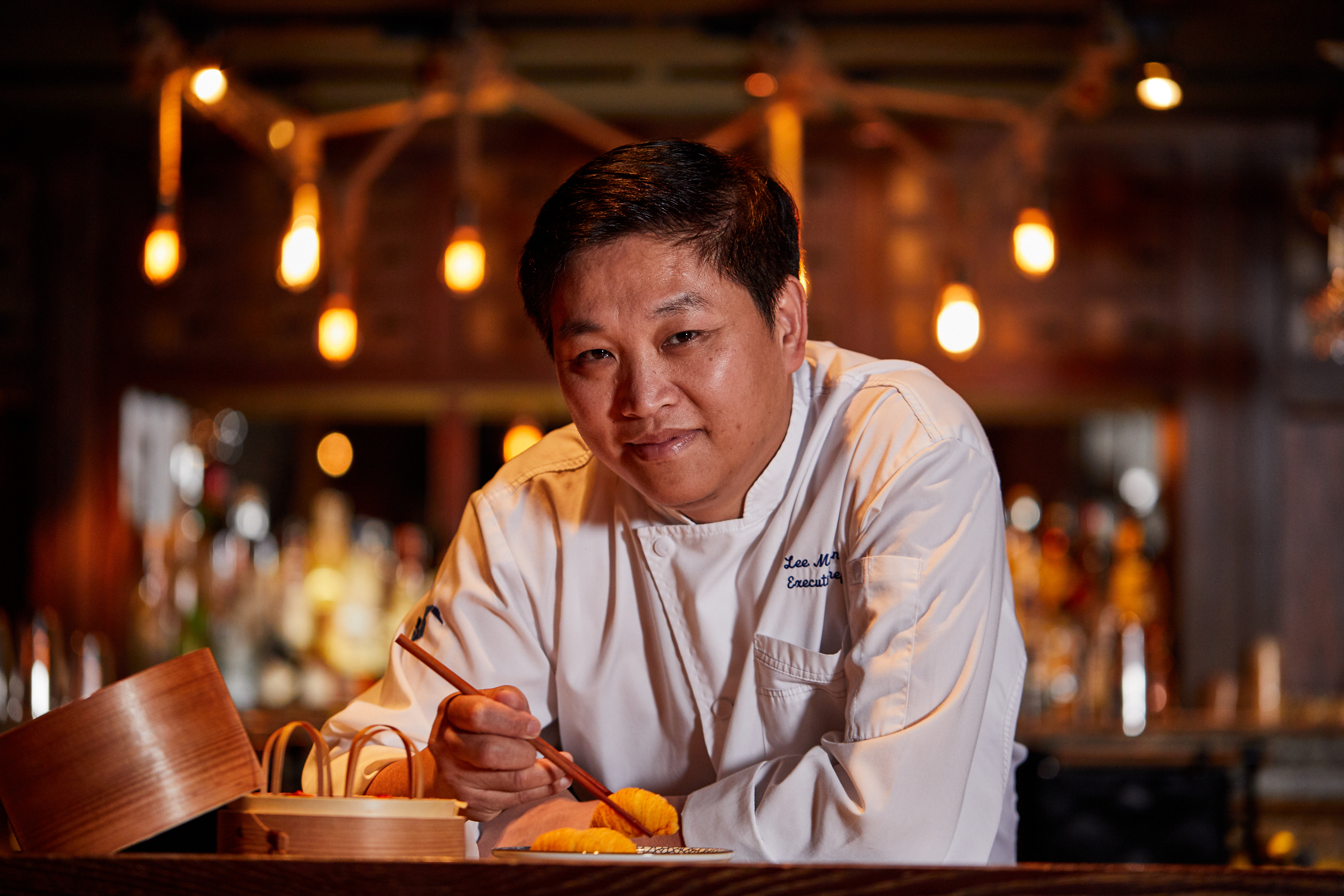 Chef Lee Man-sing of Mott 32