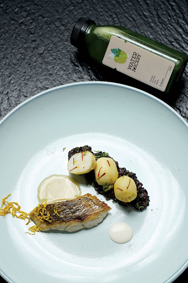 Sea bream, black rice and saffron  