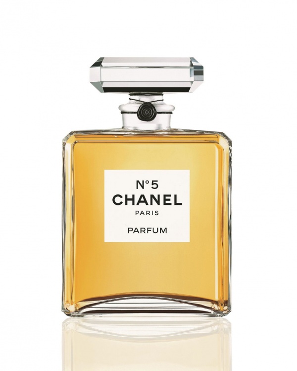 chanel no 5 parfum bottle