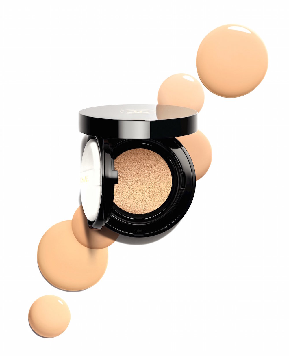 Chanel’s Vitalumière Glow cushion foundation