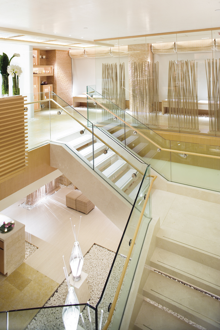 The lush lobby at the Oriental Spa in The Landmark Mandarin Oriental