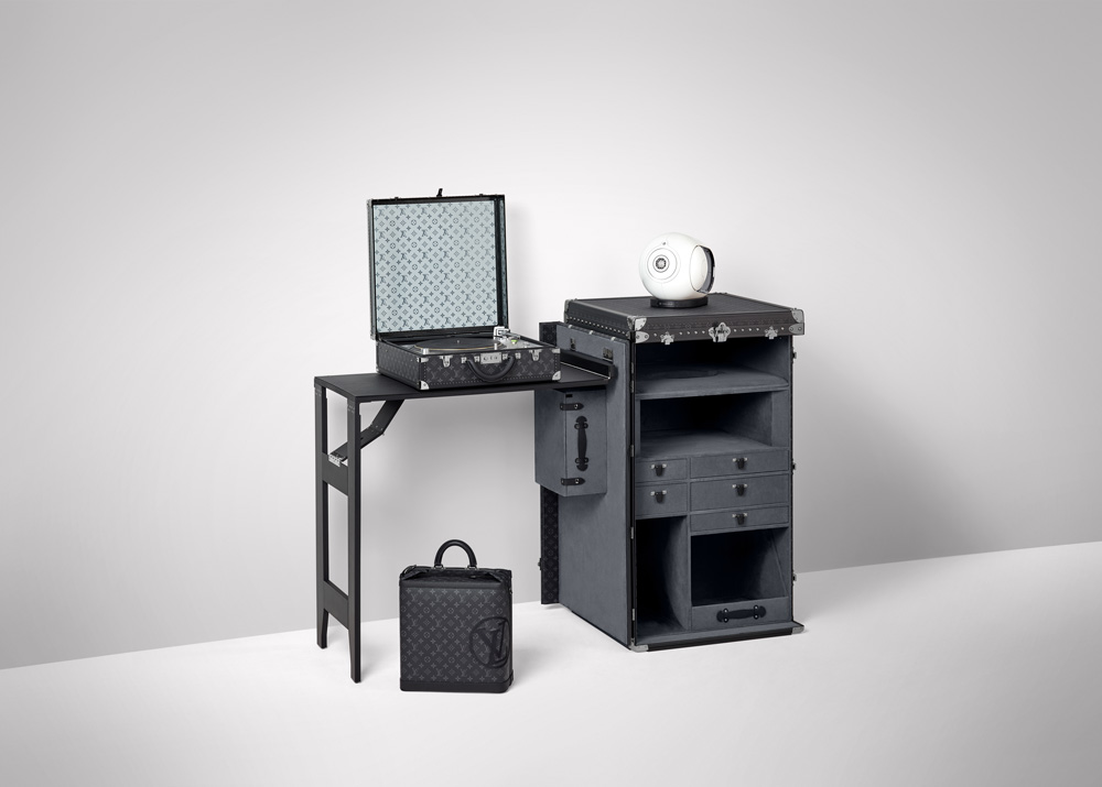 DEVIALET on X: Ode to the exceptional. The @LouisVuitton and Devialet DJ  Trunk, featuring bespoke equipment adorned with Monogram Eclipse Canvas and  LV