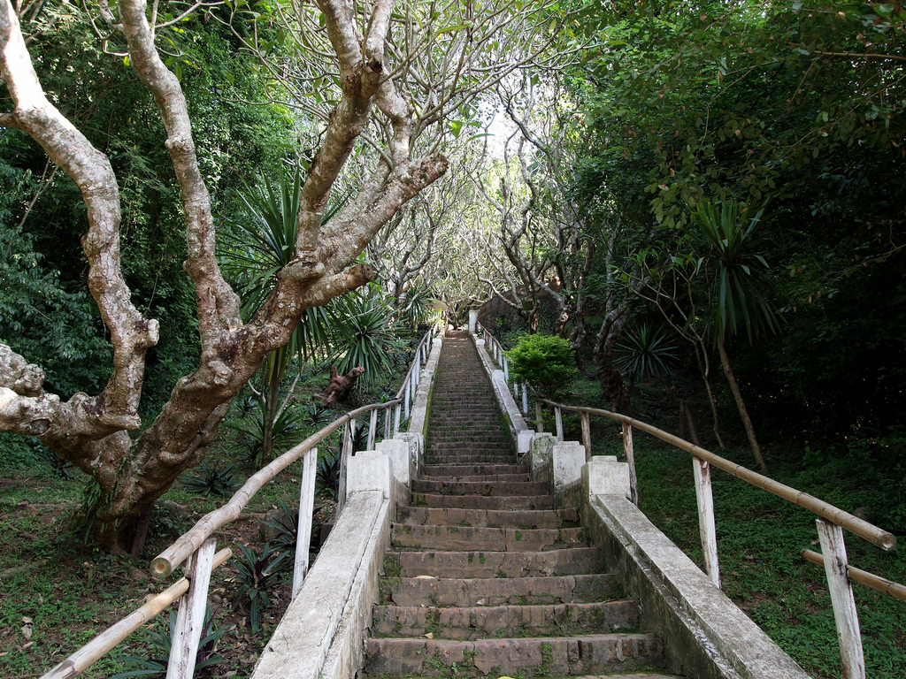 300 steps lead to the top of Mount Phousi