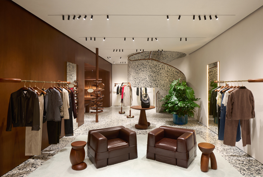 Bottega Veneta บูติกดูเพล็กซ์ Central Embassy