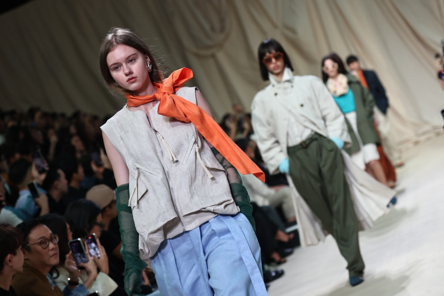 37°c BIFW2025