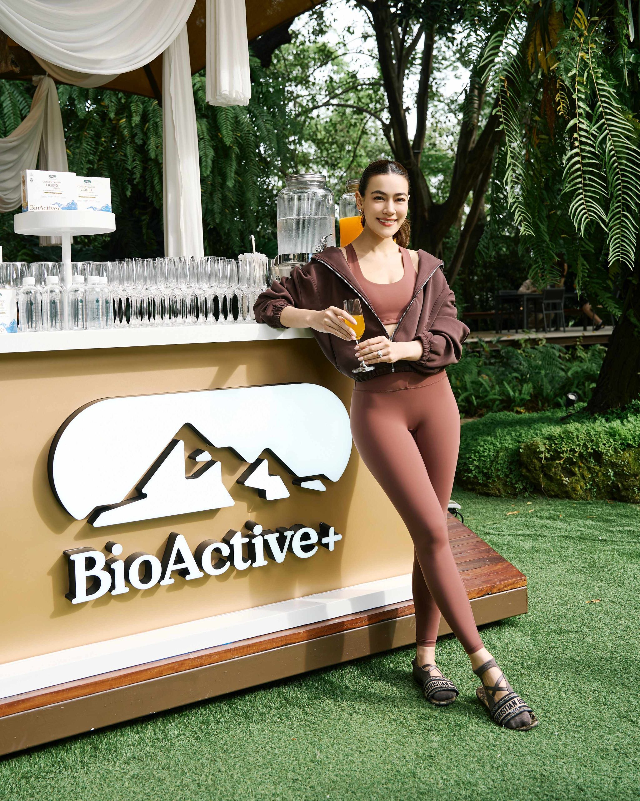 คิมเบอร์ลี่ แอน โวลเทมัส พรีเซนเตอร์ของ BioActive+ Concentrated Liquid Gold 1