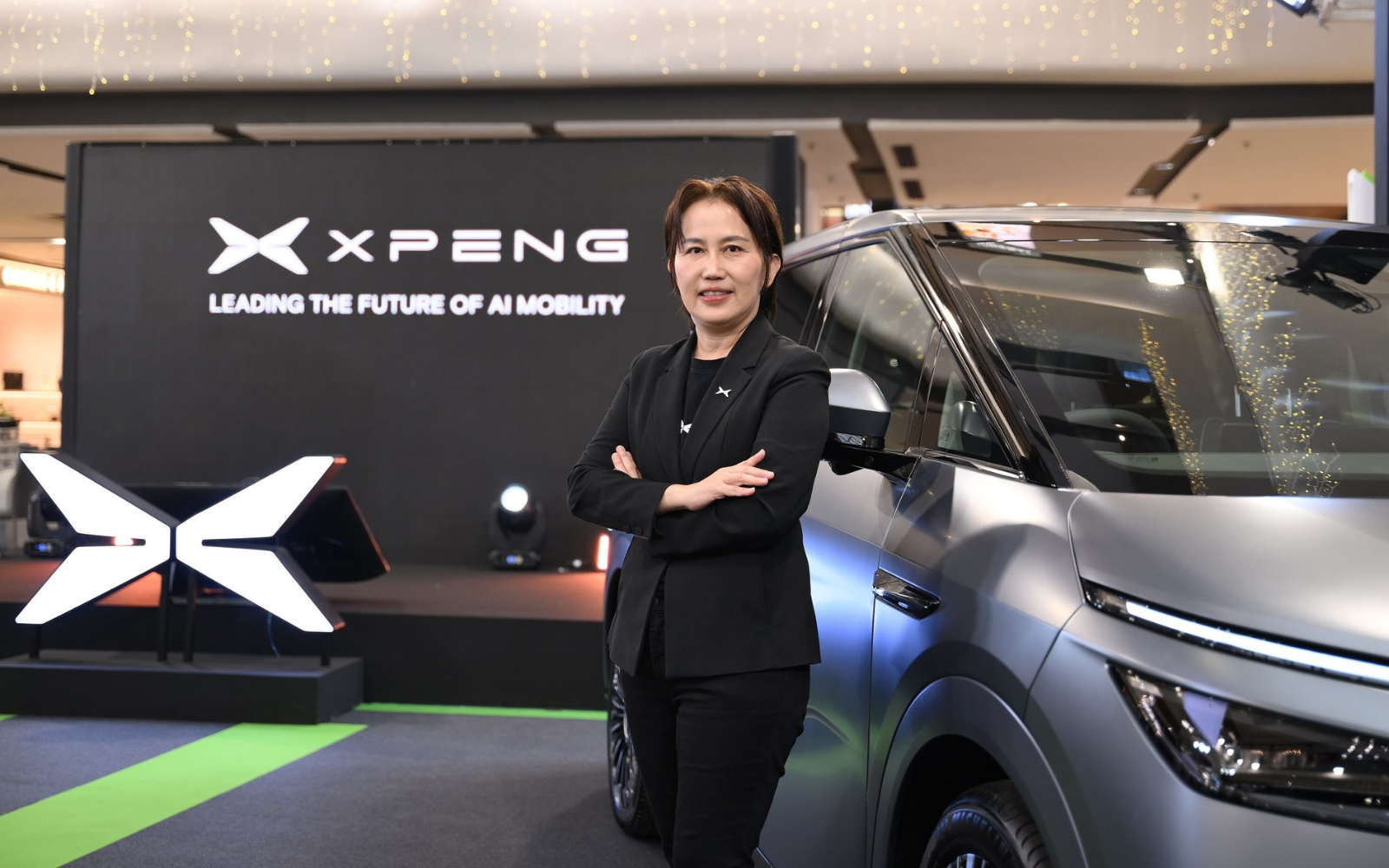 XPENG X9 Executive