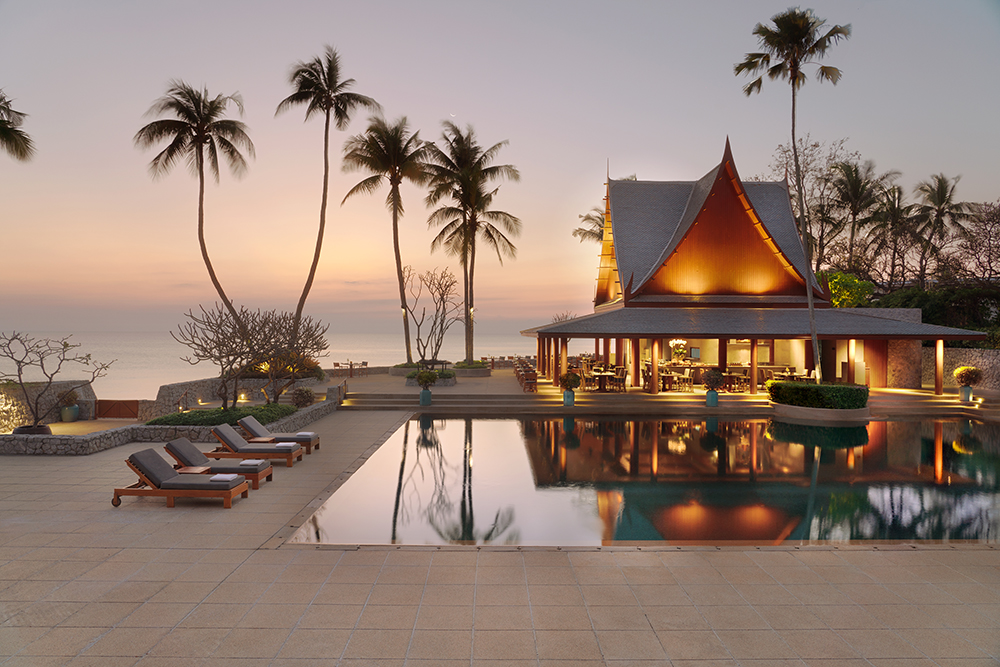 Chiva-Som_Swimming pool_Taste of Siam Restaurant (4)