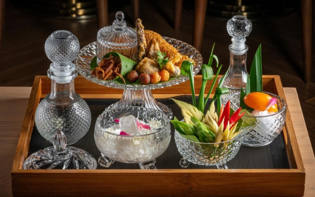 ข้าวแช่ ร้าน