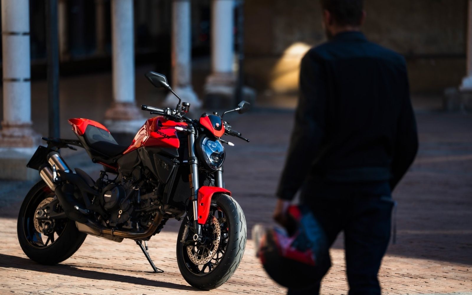 New Ducati Monster 03
