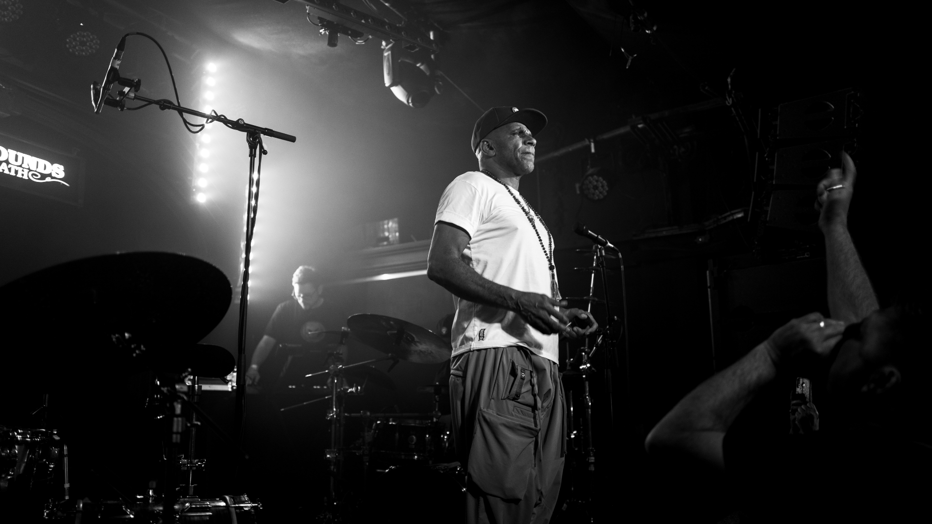 Cloud11xLooker feature