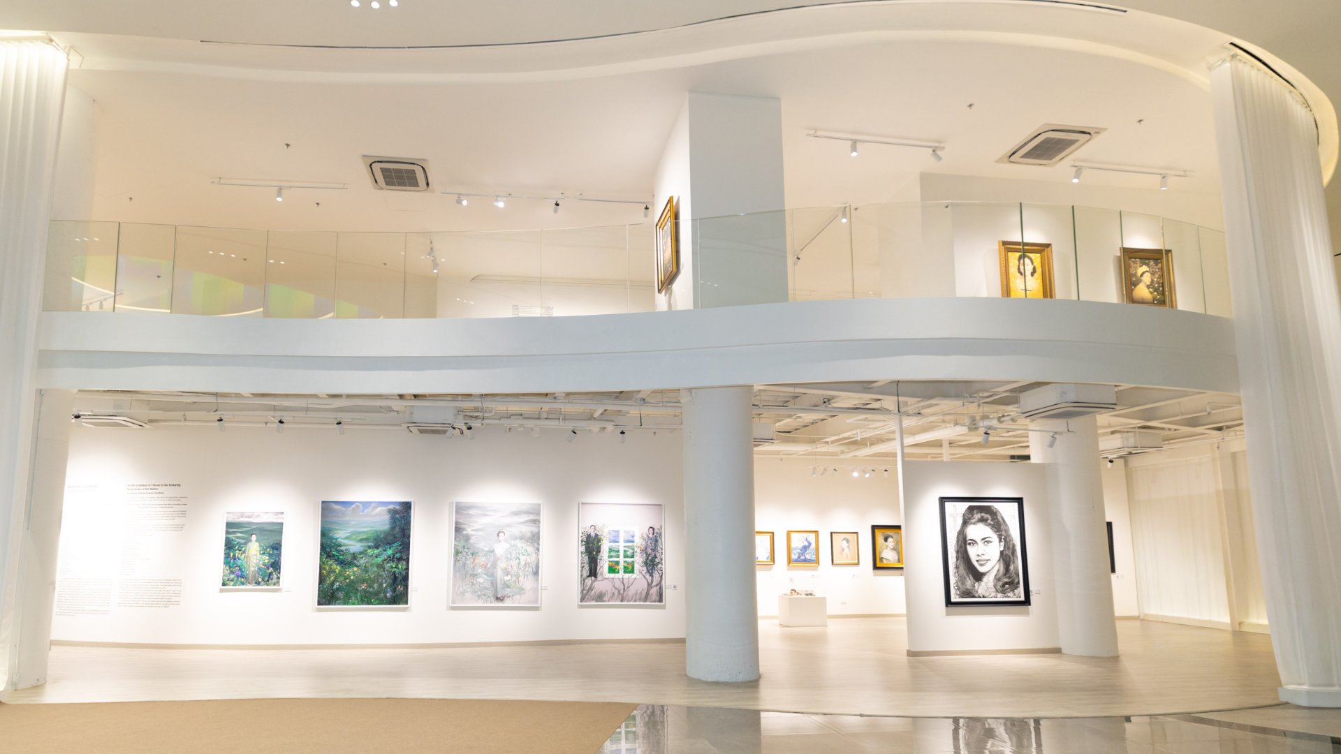 queen exhibition feature