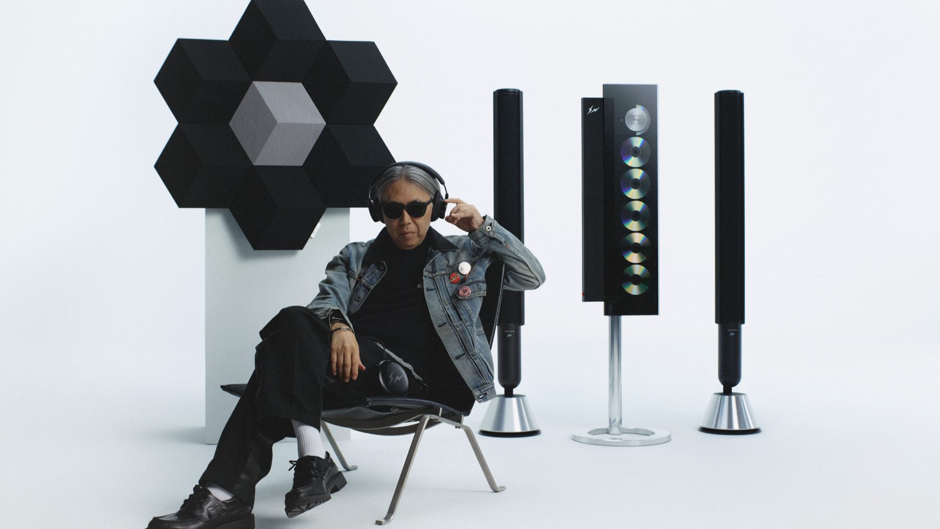 ‎Bang & Olufsen x Fragment Design.‎001