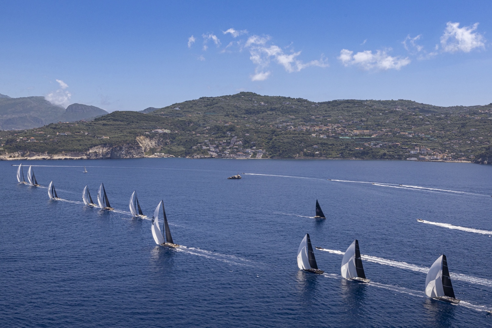 Loro Piana supports Tre Golfi Sailing Week 2025