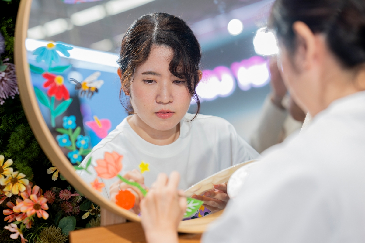 Skechvibe Ploypisut 06