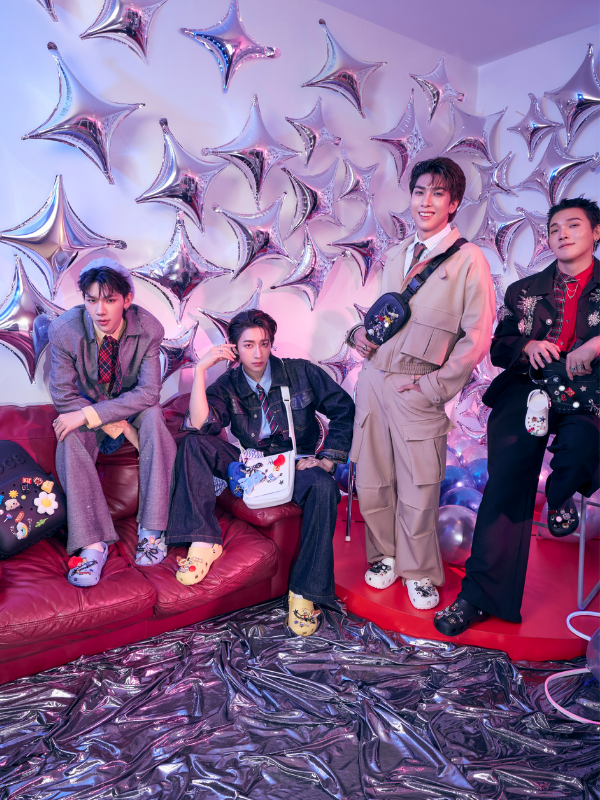 คอลเลกชันกระเป๋า crocs 01