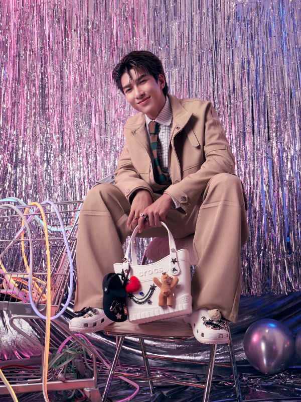 คอลเลกชันกระเป๋า crocs 03