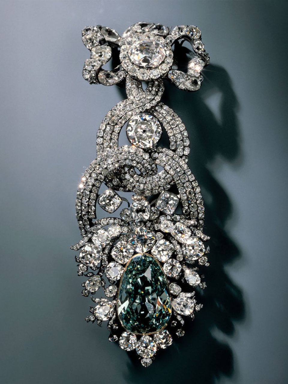 THE DRESDEN GREEN DIAMOND