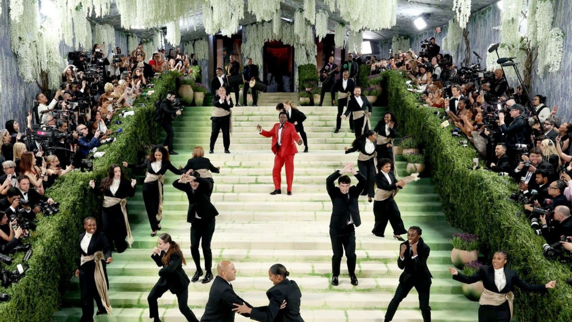 homehashtaglegendpublic_htmlthwp-contentuploads202605met-gala-review-feature.jpg