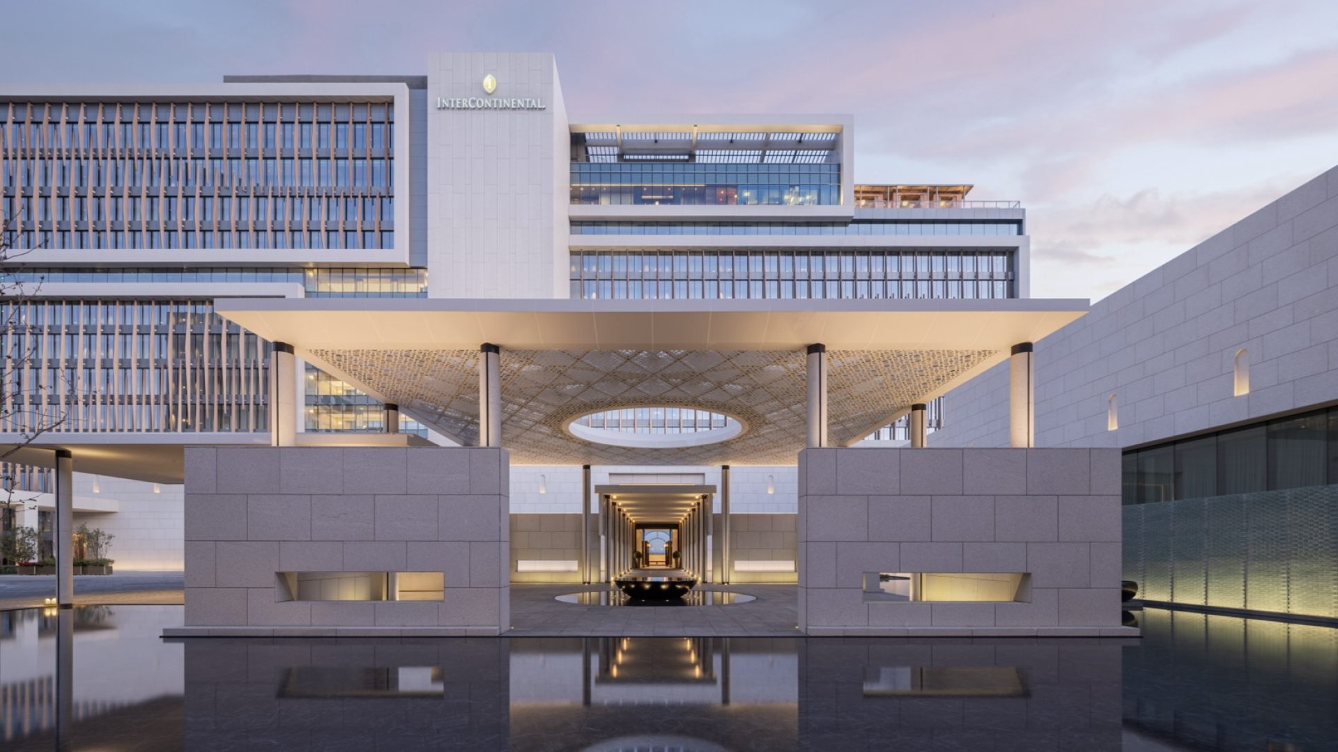 homehashtaglegendpublic_htmlthwp-contentuploads202509‎HKS-unveils-a-masterpiece-of-luxury-hospitality-architecture-in-Yining.‎001.jpeg