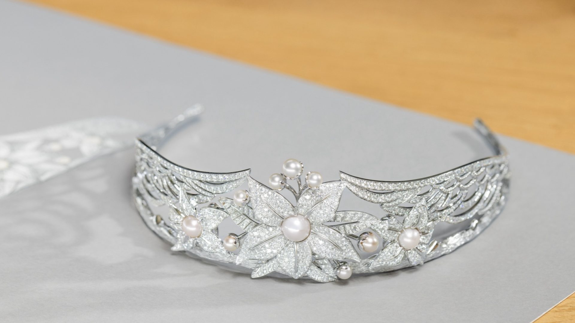 ‎Houbara Haven by Chaumet.‎001