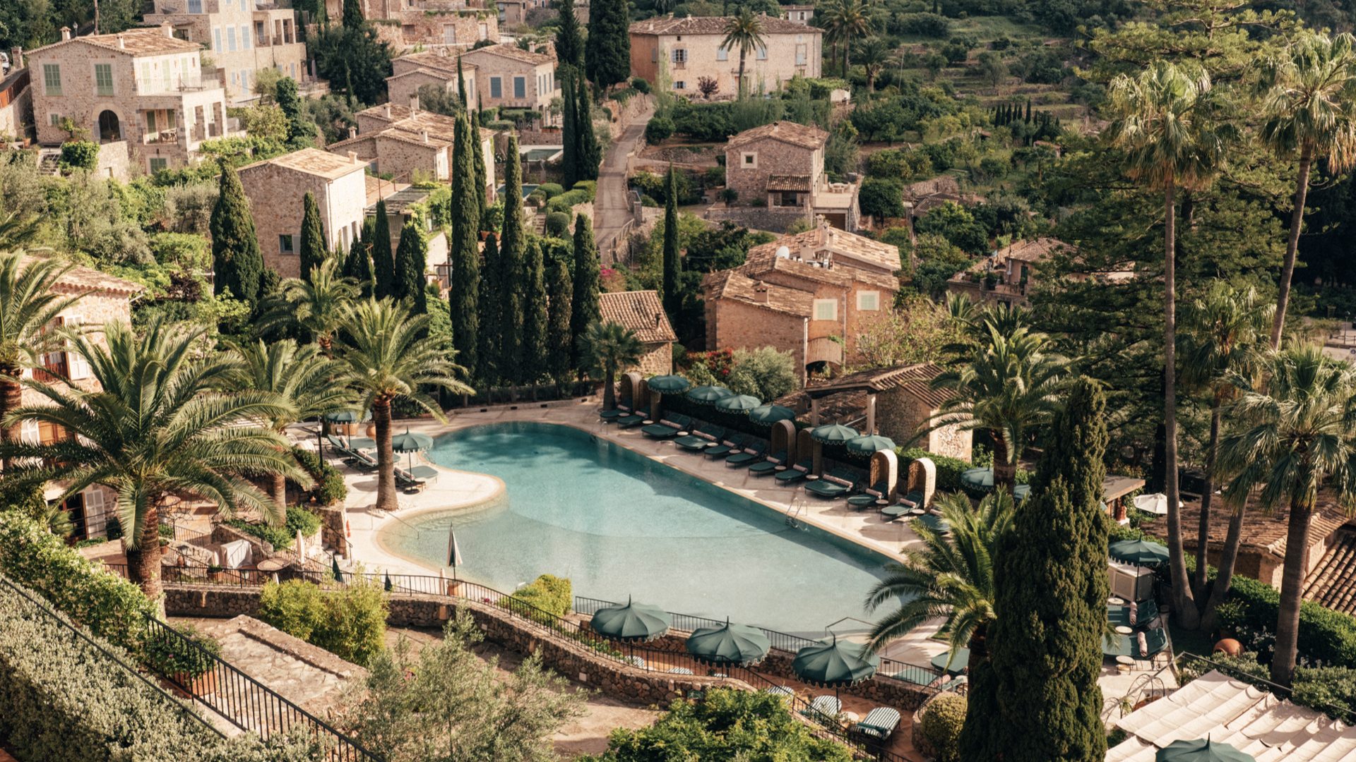 homehashtaglegendpublic_htmlthwp-contentuploads202605‎LOEWE-FOUNDATION-x-La-Residencia.‎001-1.jpeg