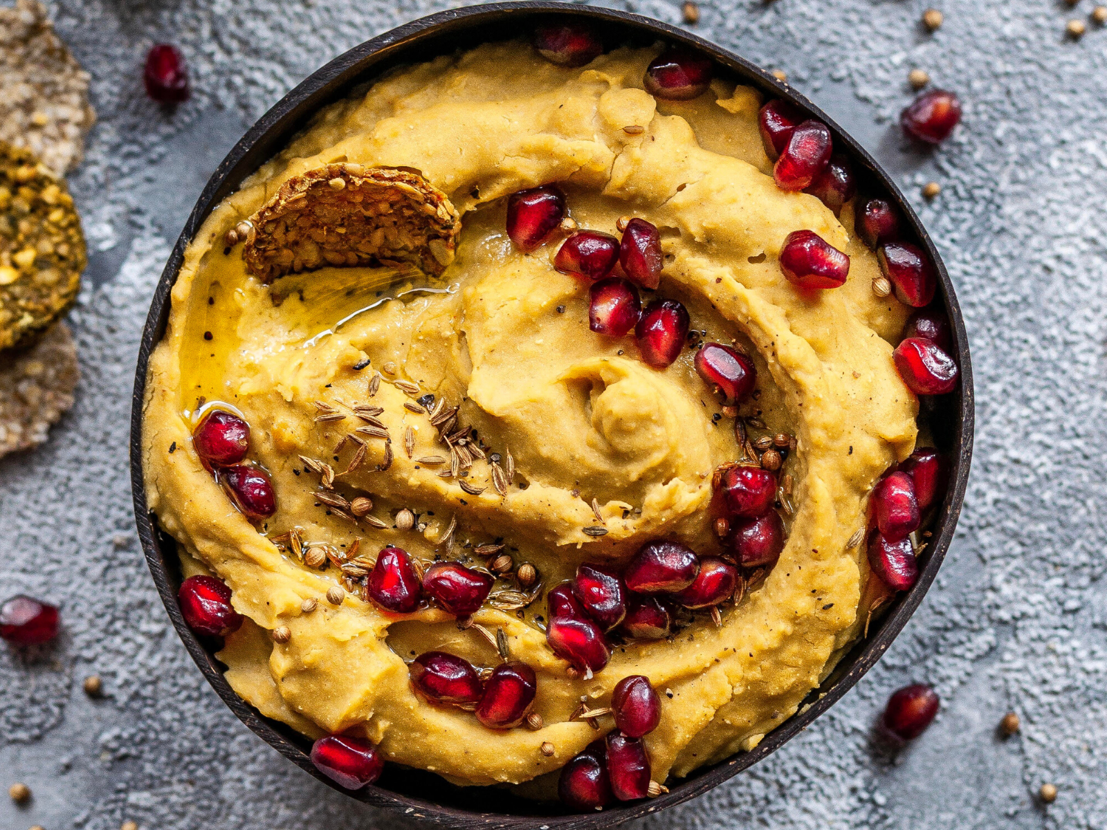 Red lentil and cashew spread