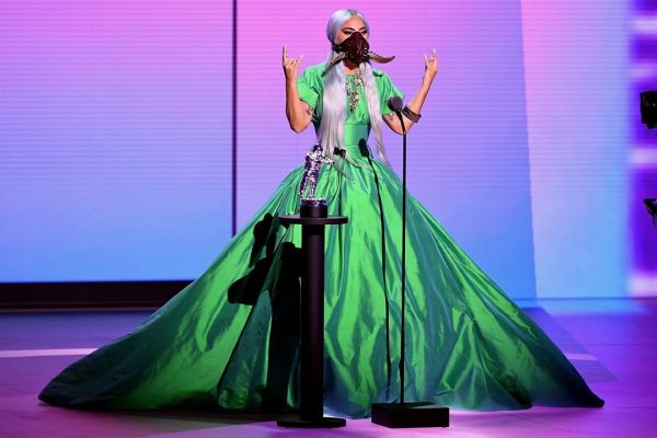 lady gaga 2020 mtv vmas green dress