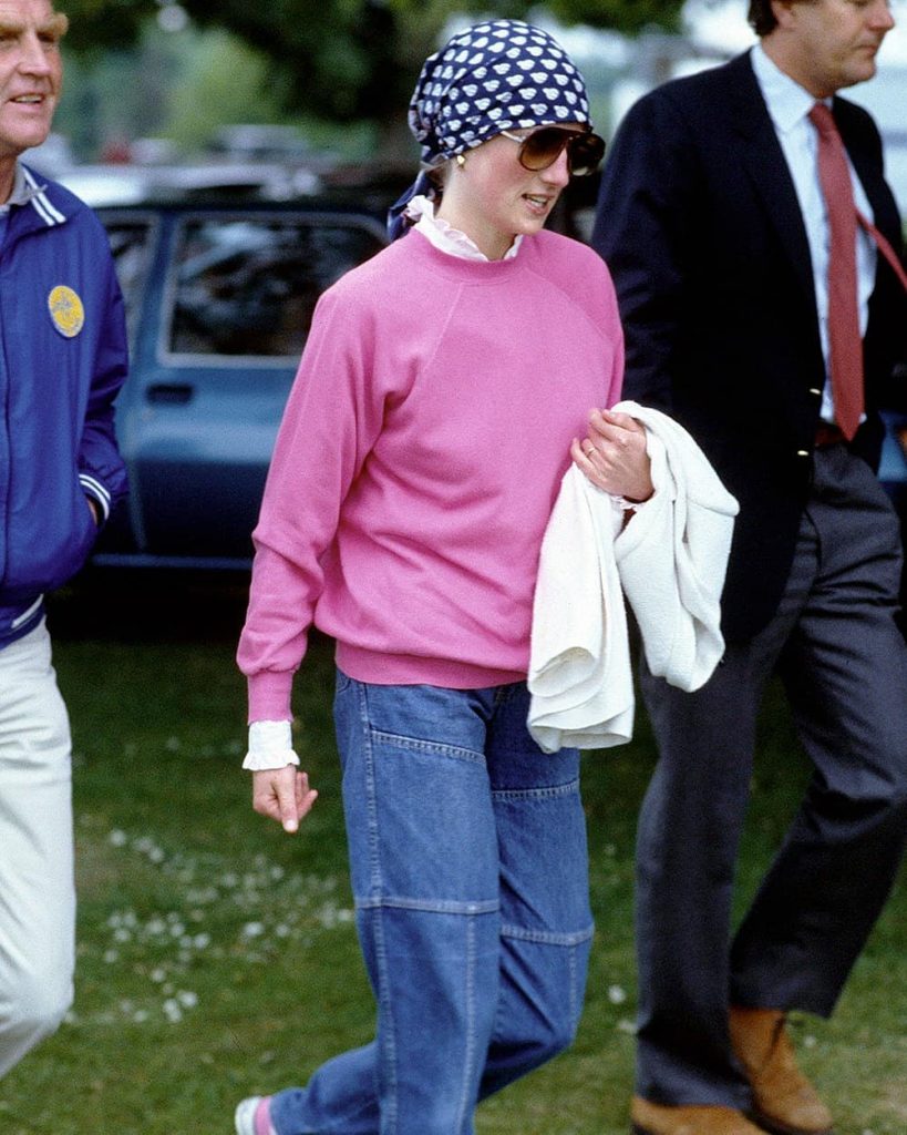 Fashion Royalty 10 Of Princess Diana S Best Street Style Moments Hashtag Legend