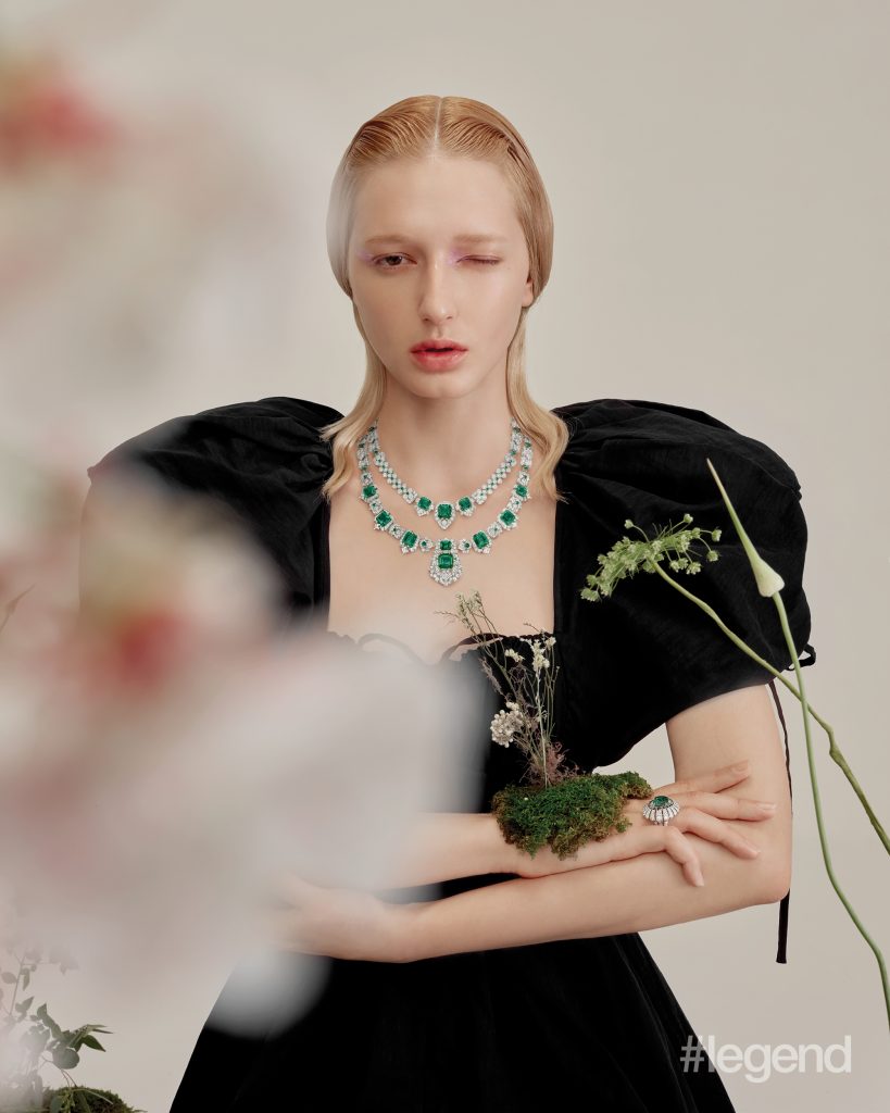 Van Cleef & Arpels' Legendary 'Zip' Necklace, Jewelry