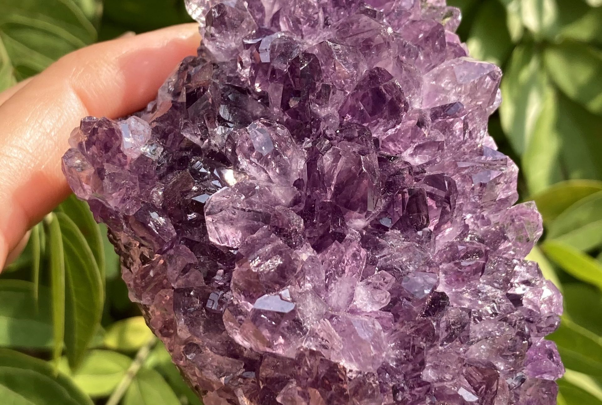 5 powerful crystals for battling toxic people and negative energy — Hashtag  Legend