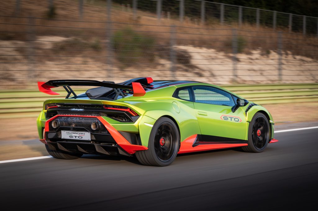 New Lamborghini Huracán STO is a Street-legal Racer - The Car Guide