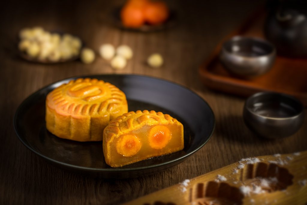 Our 2023 Guide to Mooncakes from MICHELIN Establishments