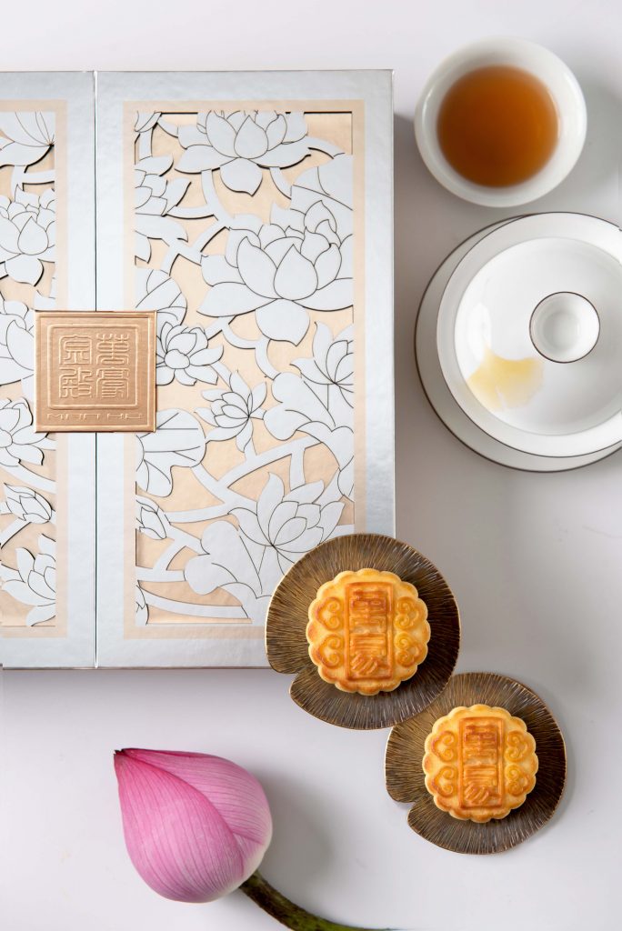 JW MARRIOTT PRESENTS JW MOONCAKES, Sugar & Cream