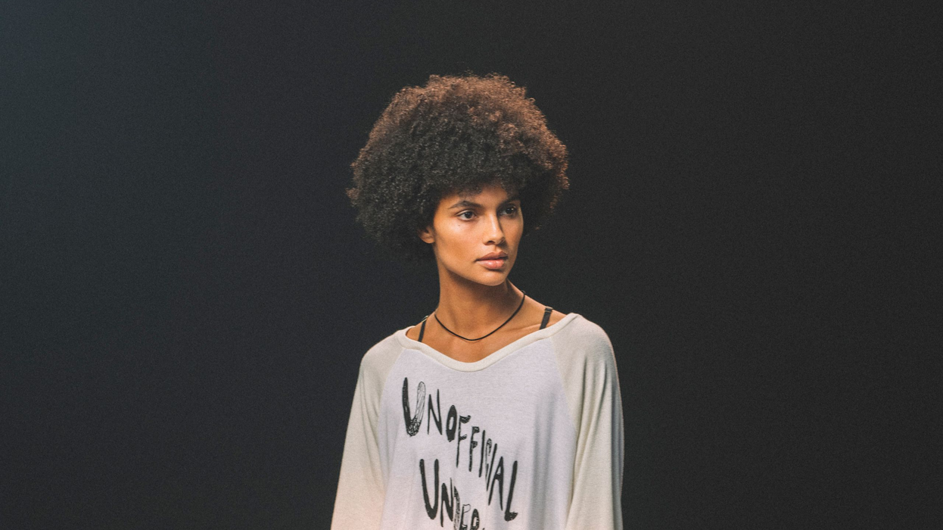 00019-undercover-spring-2026-ready-to-wear-credit-brand (1)