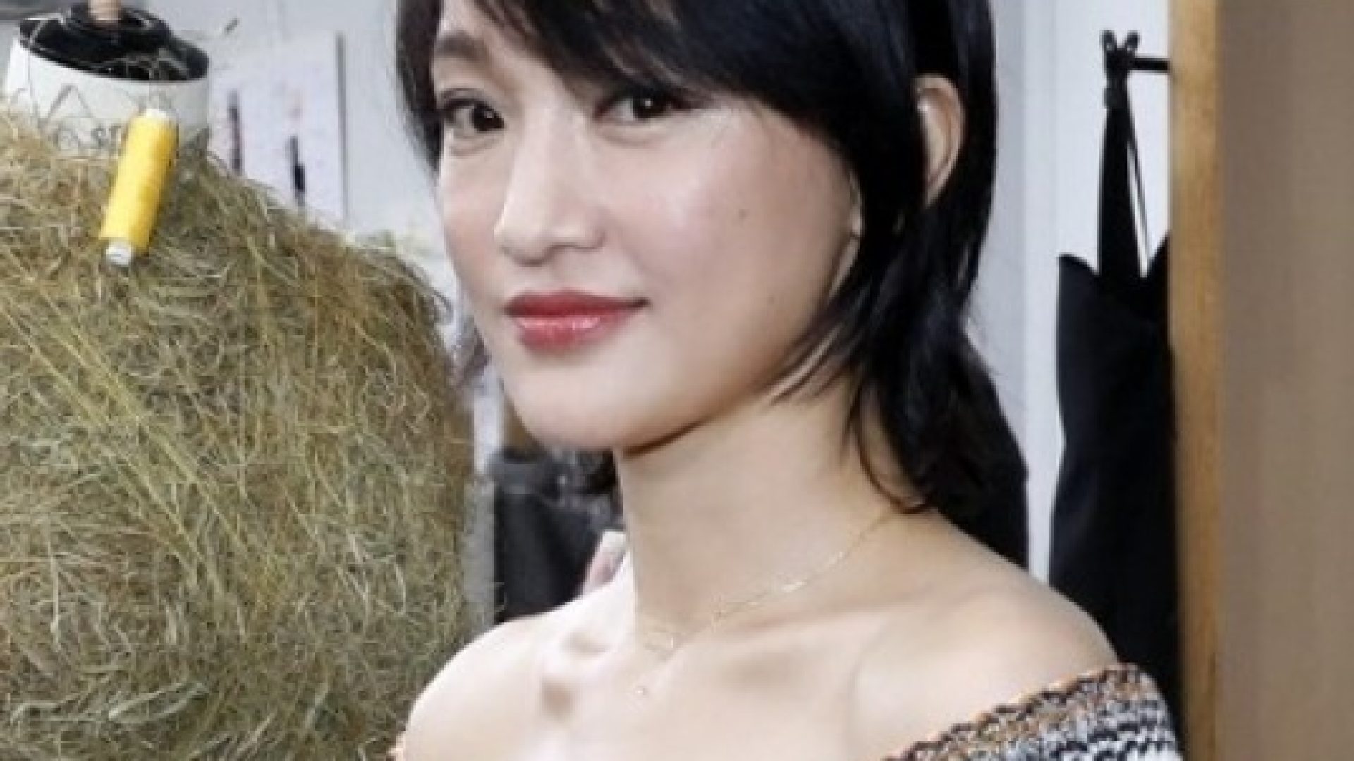 12969_12970.jpg
