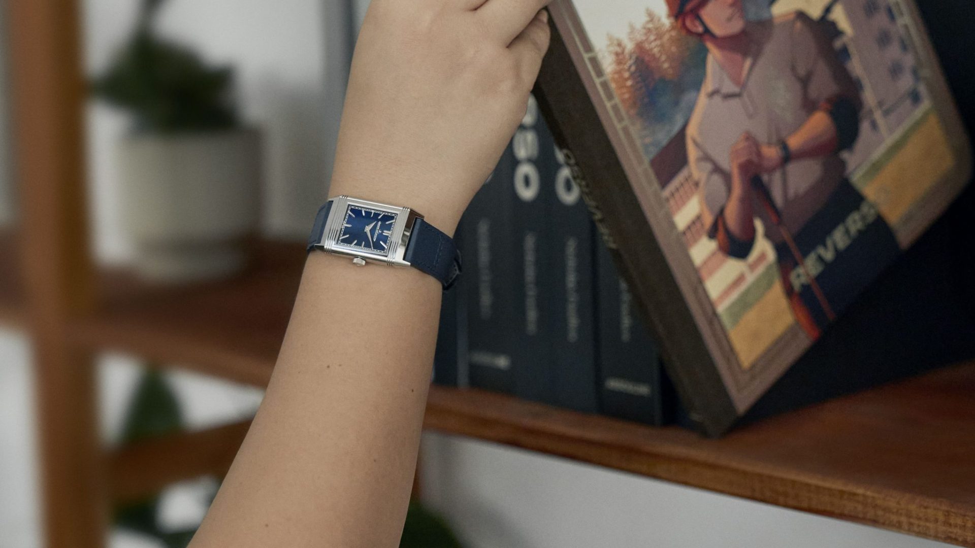 2025_MADEOFMAKERS_OLIVECOAT_ASC03328_ADOBE98_4-5-min