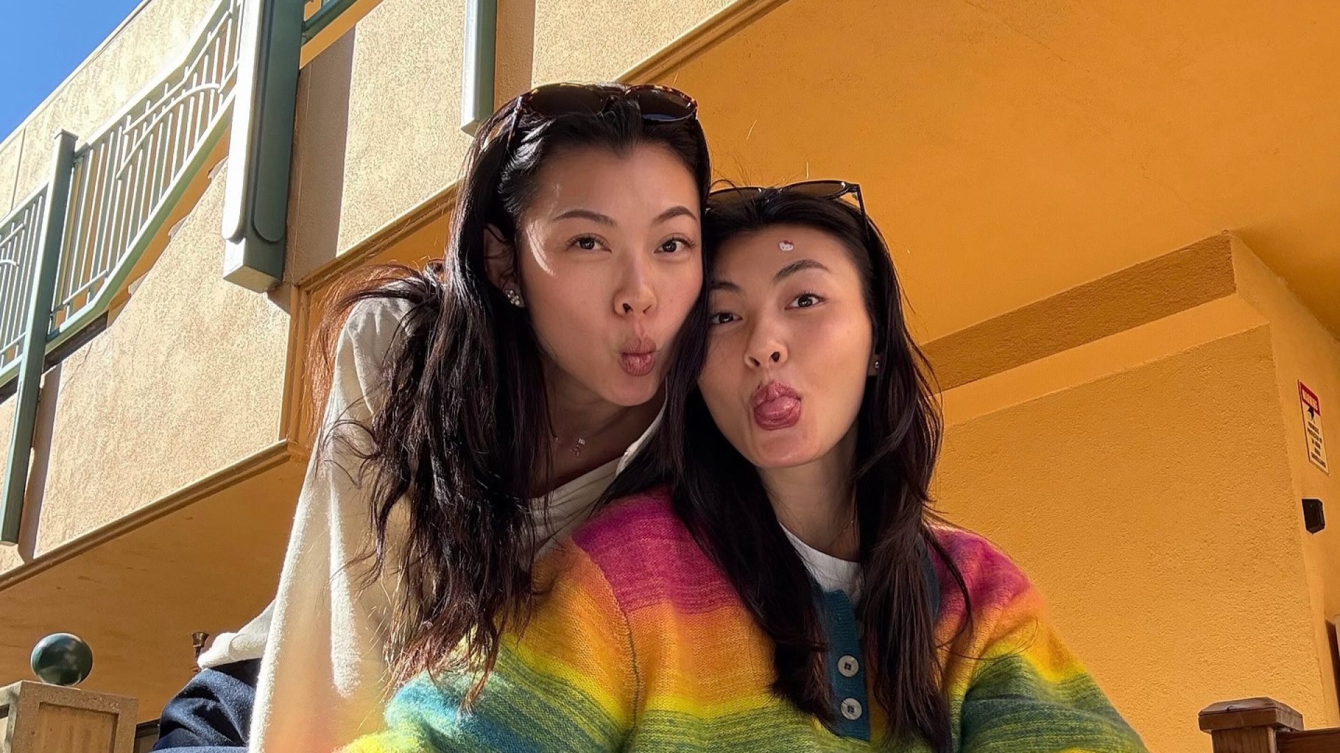 aaa4ff29-e07c-406d-82a7-e277ff2ce8b6