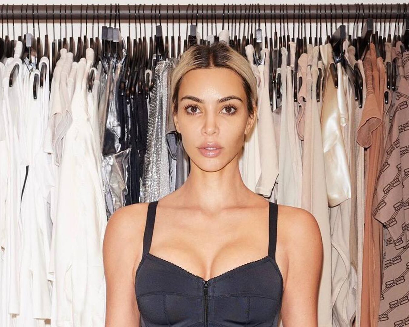 kimkardashian_1665238538_2944556739882492922_18428658 (1)