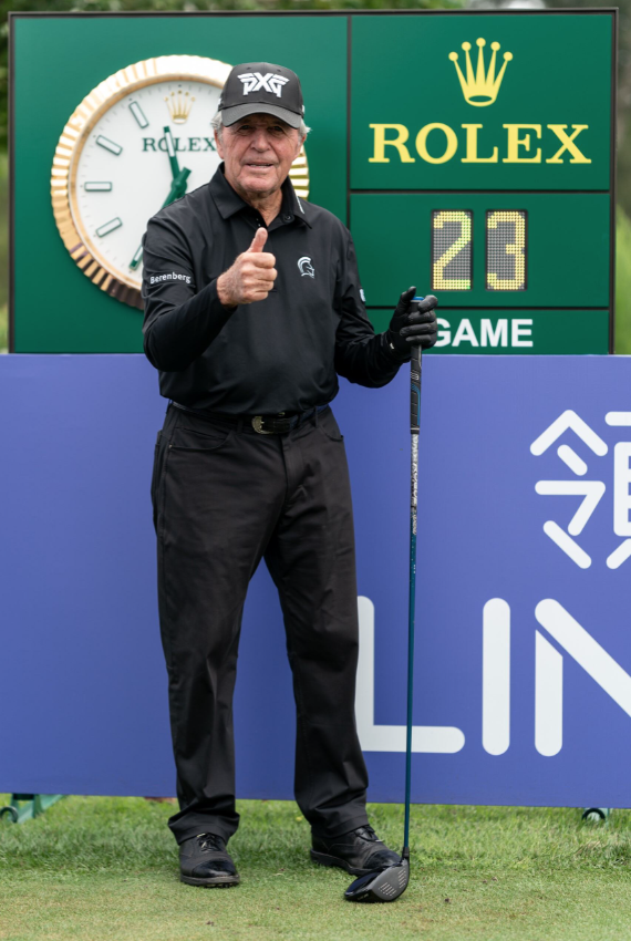 Player poses at the Hong Kong Golf Club.
